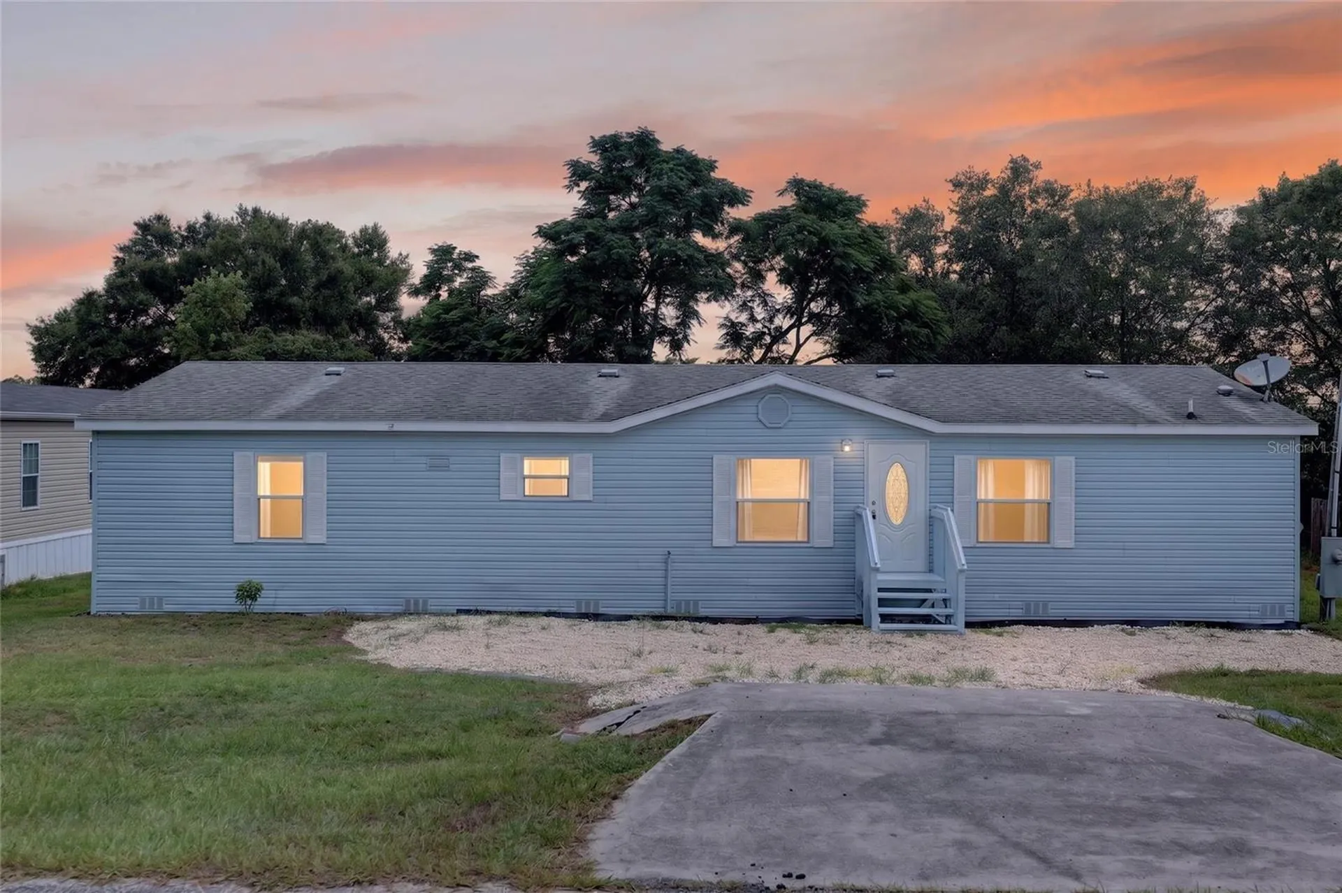 225 Skyline Drive Lady Lake FL 32159