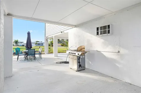 727 47th Street W Palmetto FL 34221