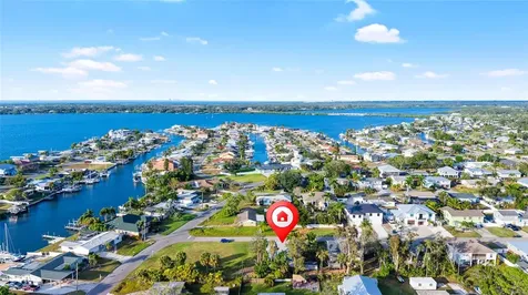 727 47th Street W Palmetto FL 34221