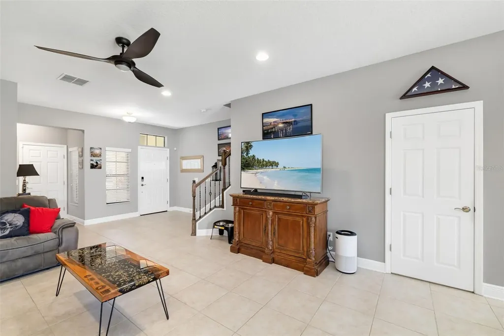 4968 Oarsman Court Sarasota FL 34243