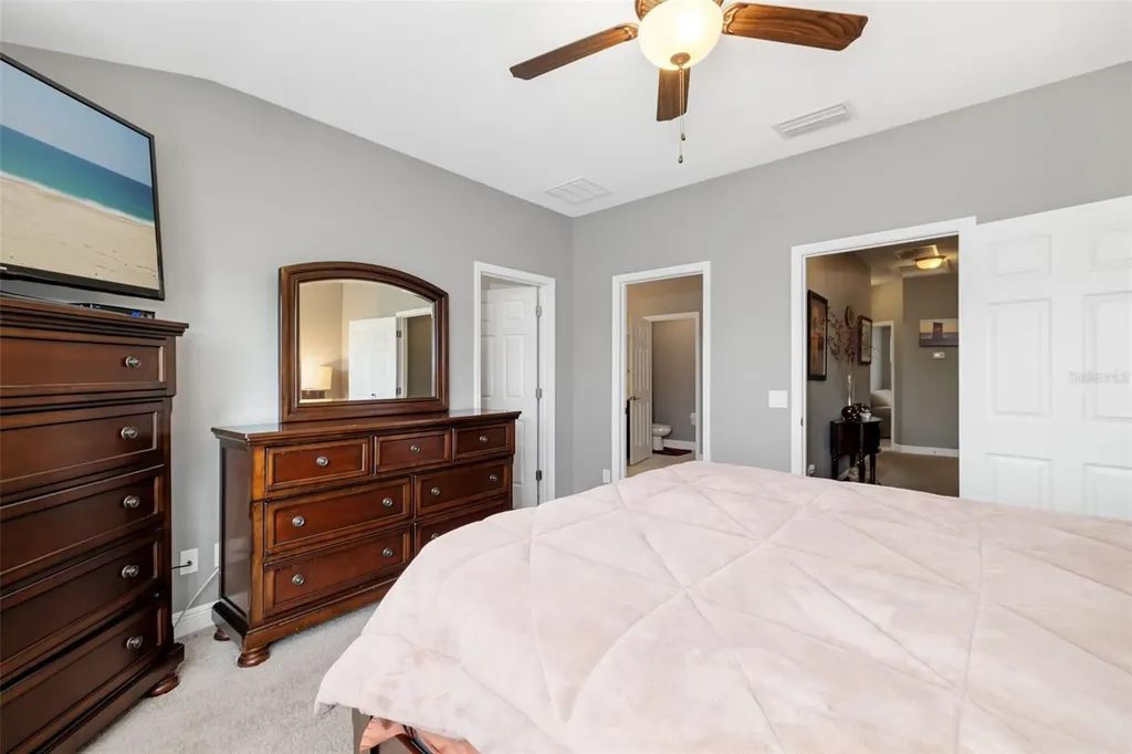 4968 Oarsman Court Sarasota FL 34243