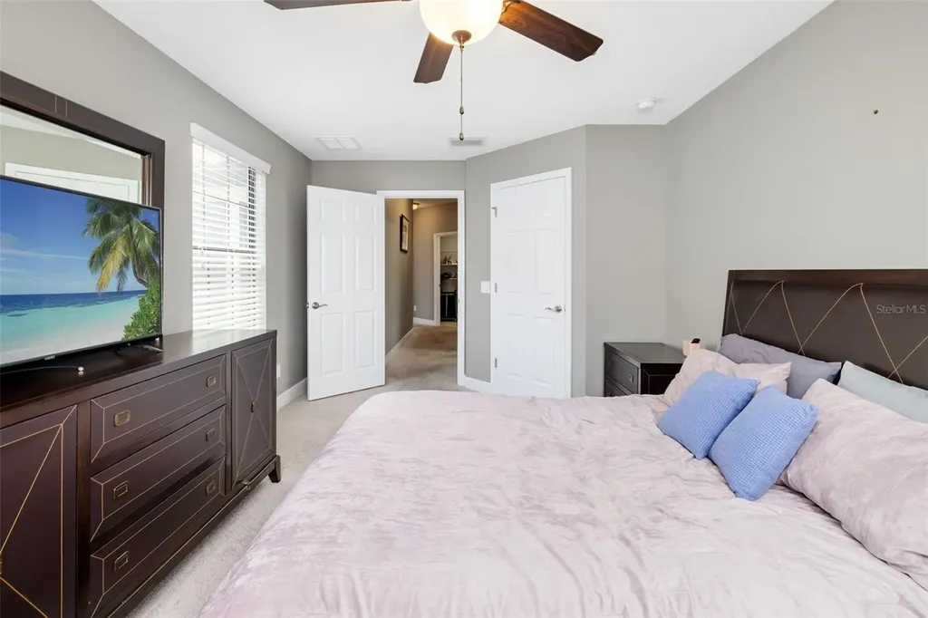 4968 Oarsman Court Sarasota FL 34243