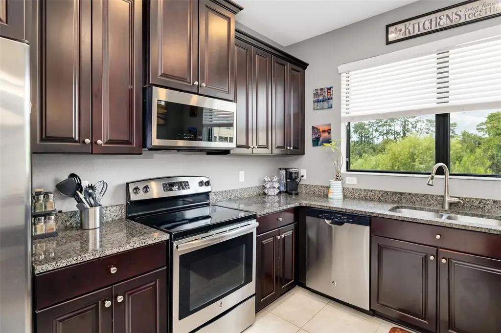 4968 Oarsman Court Sarasota FL 34243