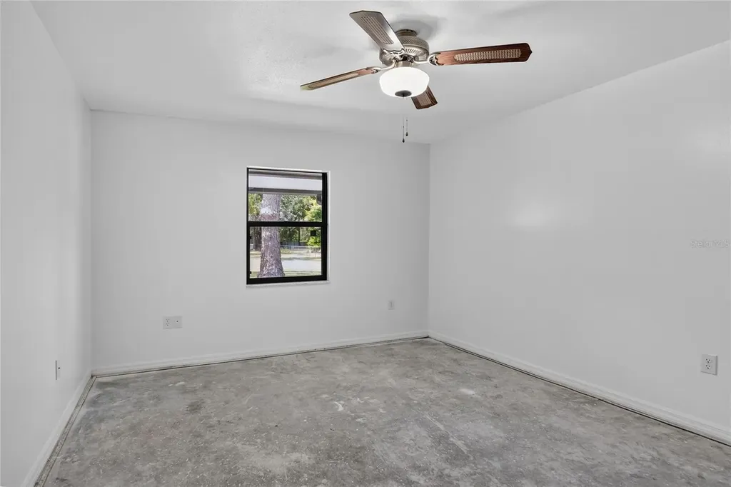 4520 Log Cabin Drive Lakeland FL 33810