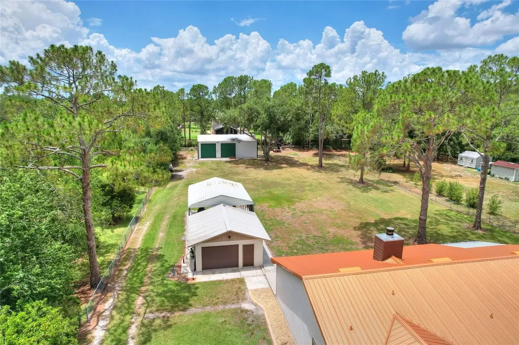 4520 Log Cabin Drive Lakeland FL 33810