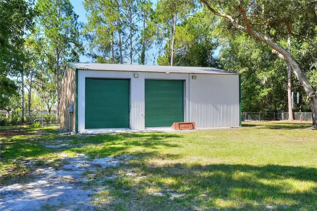 4520 Log Cabin Drive Lakeland FL 33810
