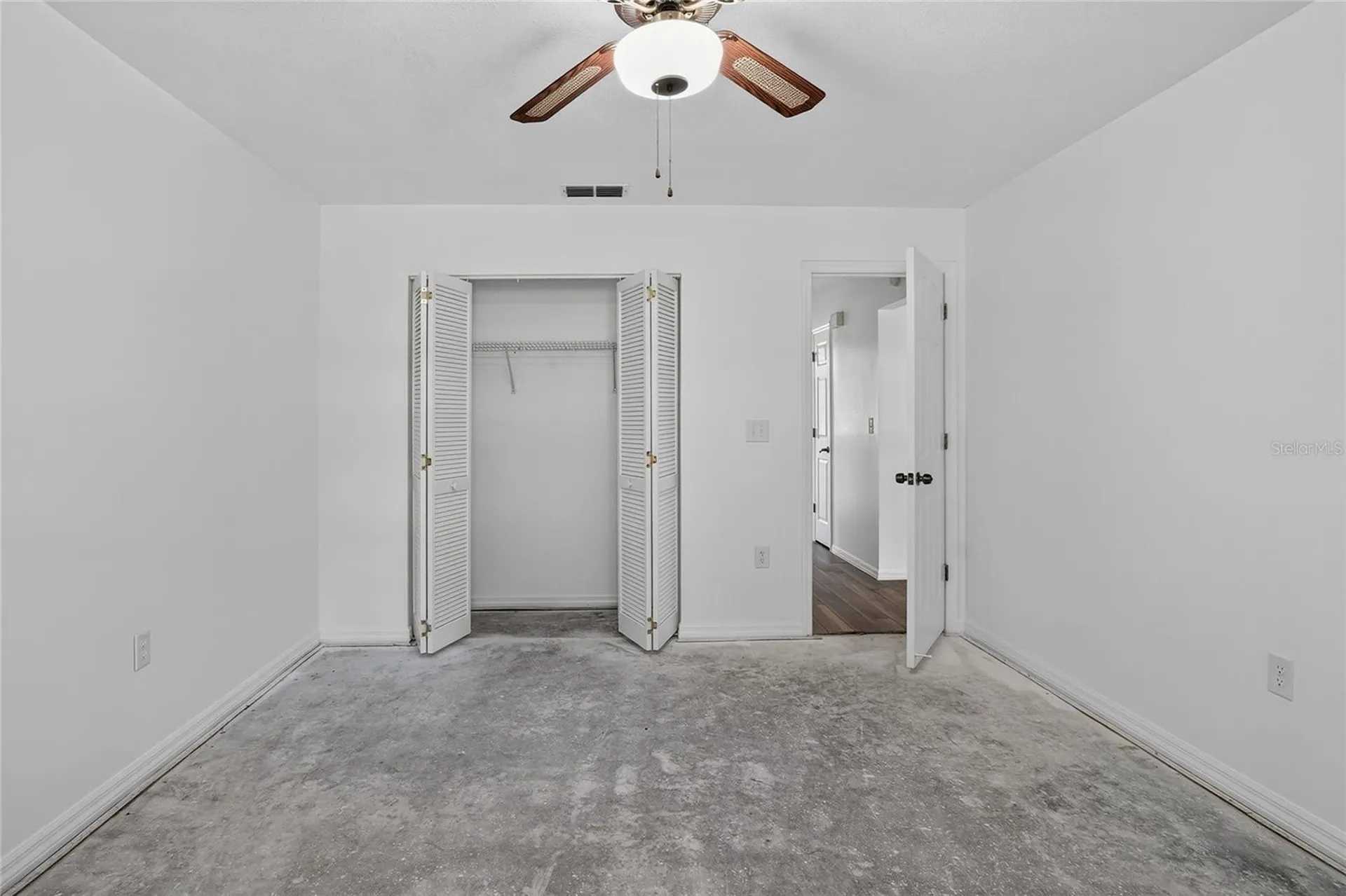 4520 Log Cabin Drive Lakeland FL 33810
