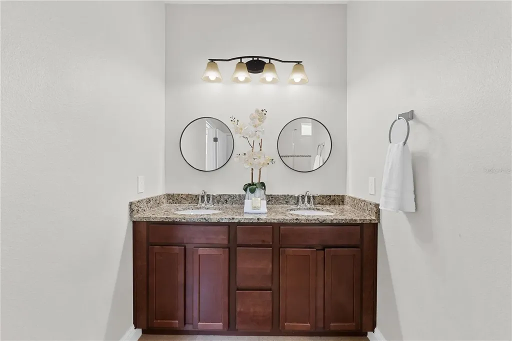 3726 Hanworth Loop Sanford FL 32773