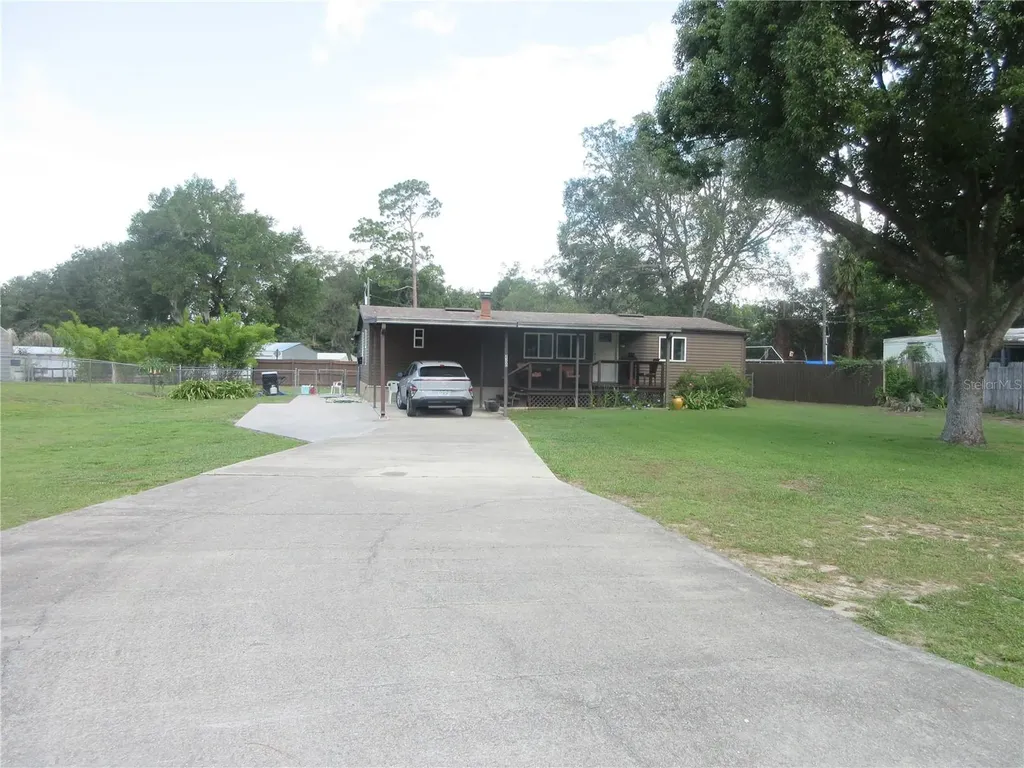 2300 SE 173rd Avenue Silver Springs FL 34488