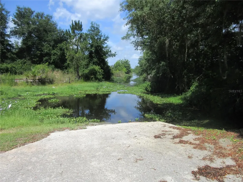 2300 SE 173rd Avenue Silver Springs FL 34488