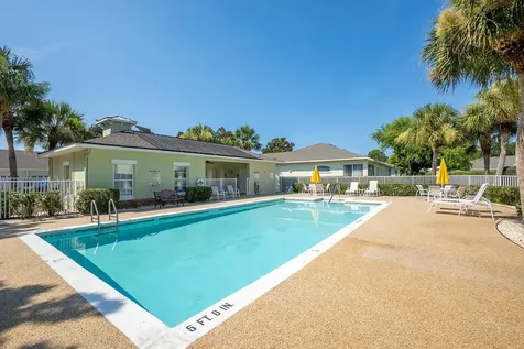 7 Arbor Trace Palm Coast FL 32137