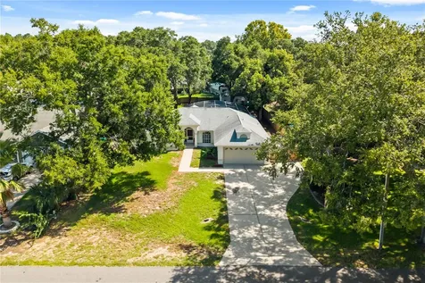 2635 Lake Landing Boulevard Eustis FL 32726