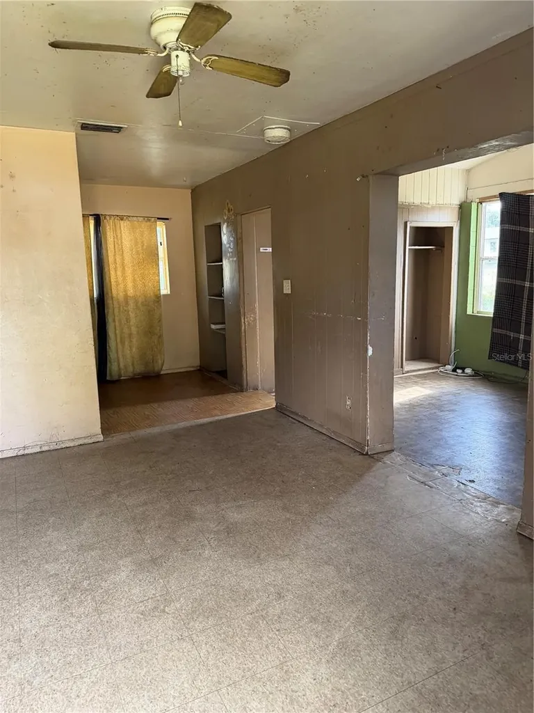 1501 Stevensons Drive Clearwater FL 33755
