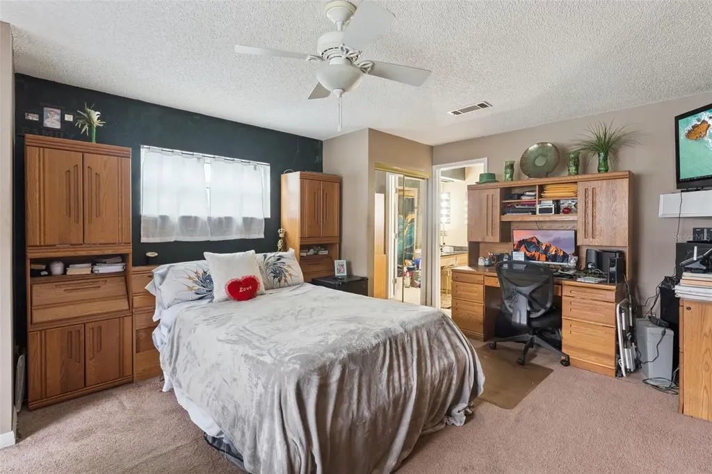 4902 Briar Oaks Circle Orlando FL 32808
