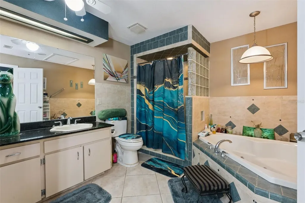 4902 Briar Oaks Circle Orlando FL 32808