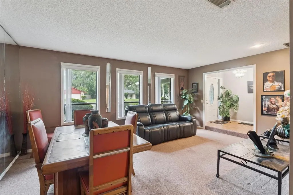 4902 Briar Oaks Circle Orlando FL 32808