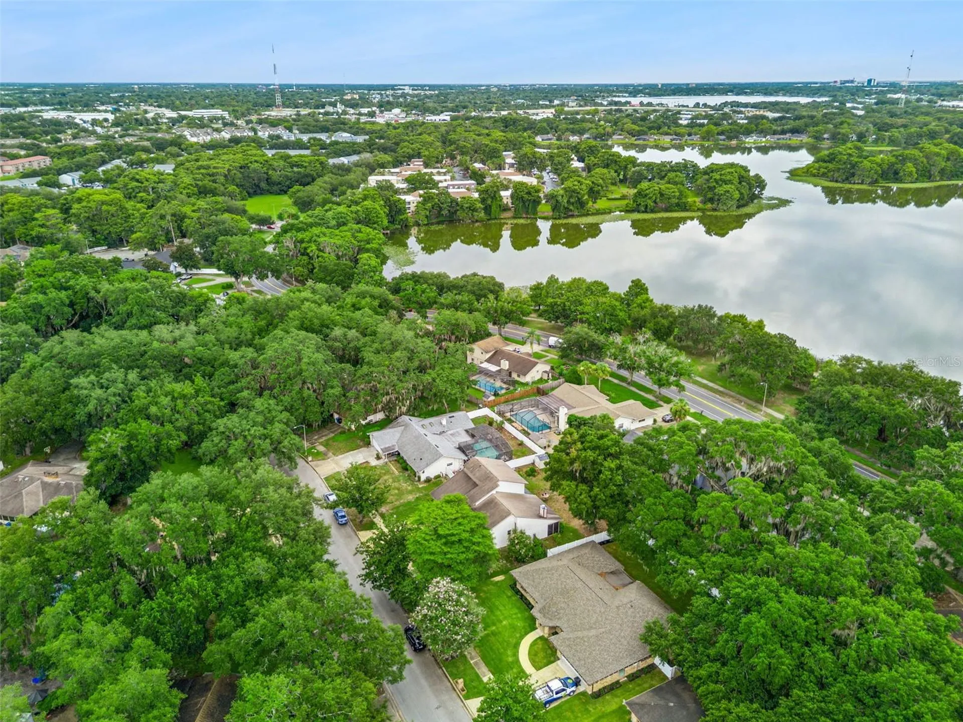 4902 Briar Oaks Circle Orlando FL 32808