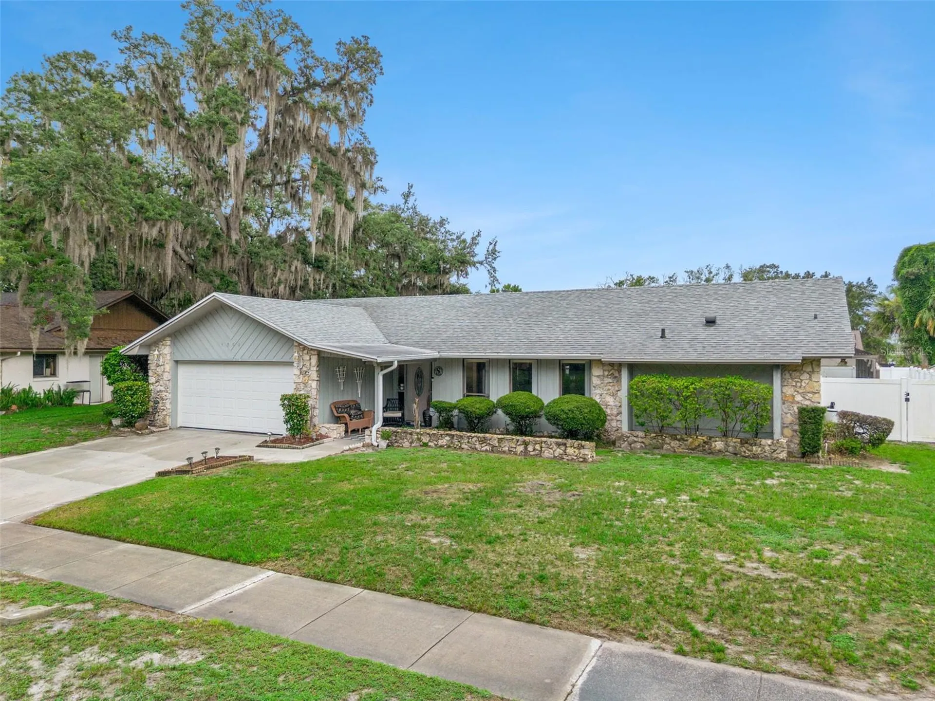 4902 Briar Oaks Circle Orlando FL 32808