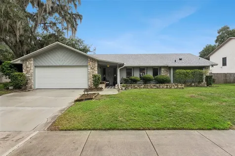 4902 Briar Oaks Circle Orlando FL 32808