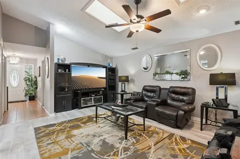 4902 Briar Oaks Circle Orlando FL 32808