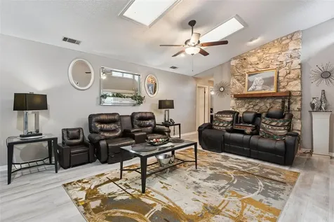 4902 Briar Oaks Circle Orlando FL 32808