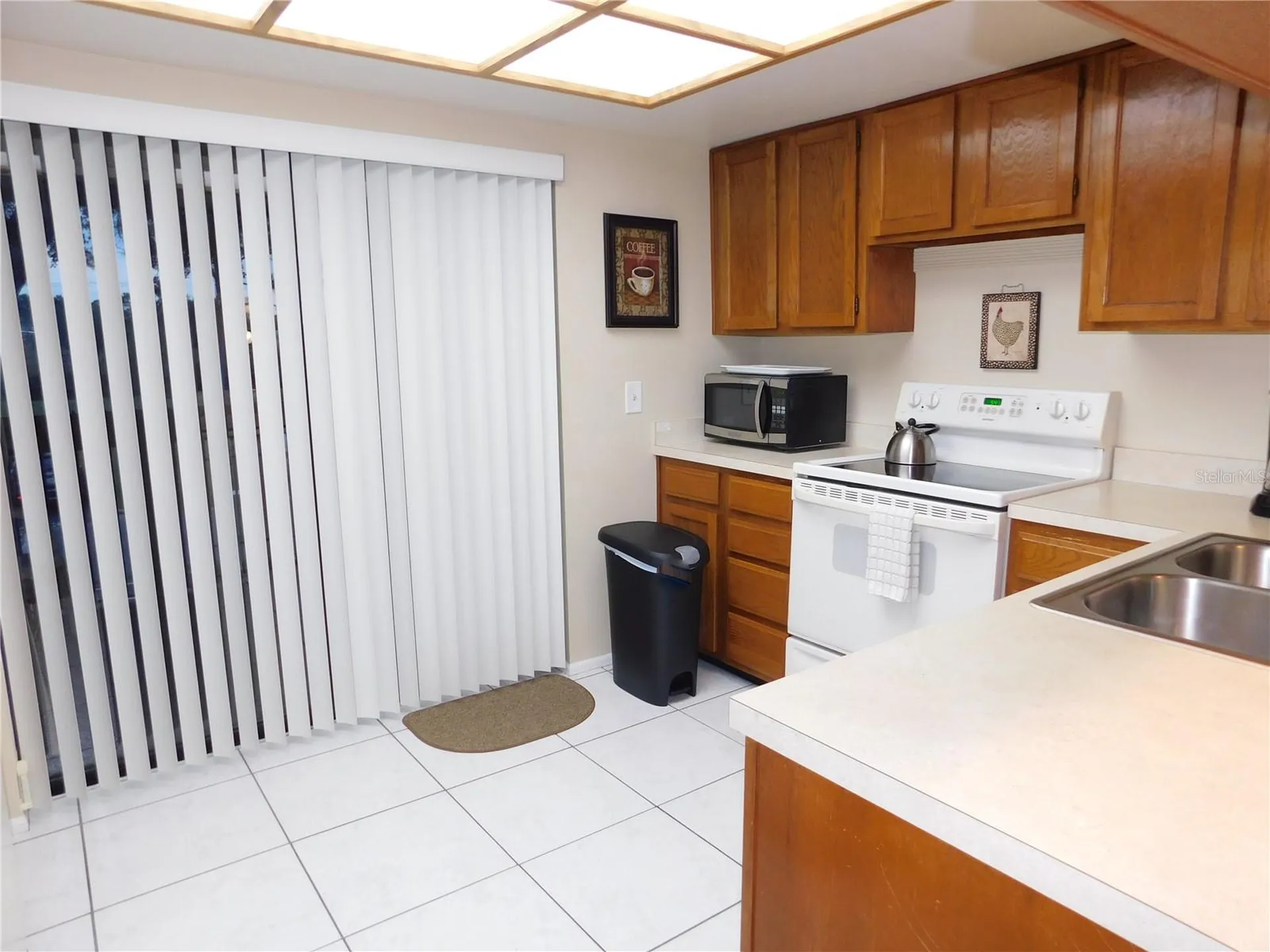 272 Woodlake Wynde Oldsmar FL 34677