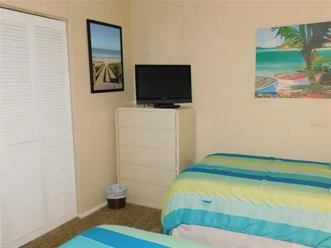 272 Woodlake Wynde Oldsmar FL 34677