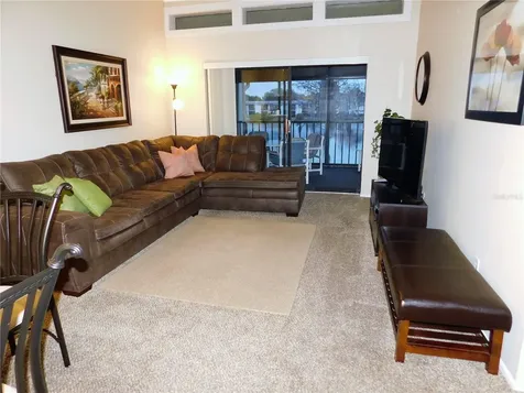 272 Woodlake Wynde Oldsmar FL 34677