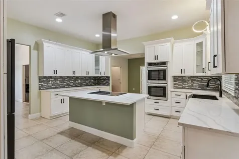 2820 Bronco Avenue Kissimmee FL 34746
