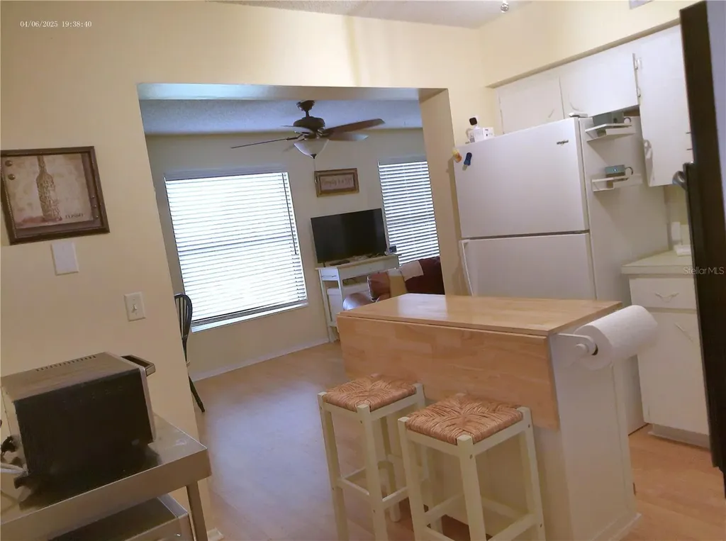 2457 Ecuadorian Way Clearwater FL 33763