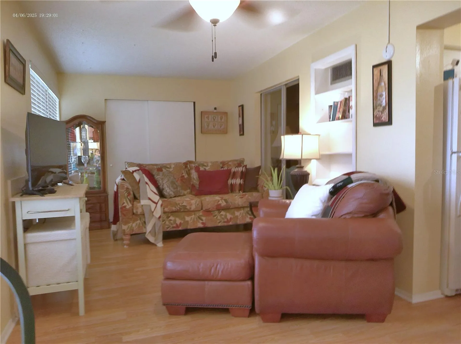 2457 Ecuadorian Way Clearwater FL 33763
