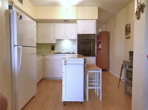 2457 Ecuadorian Way Clearwater FL 33763