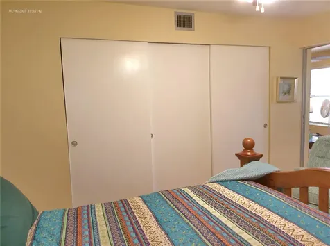 2457 Ecuadorian Way Clearwater FL 33763