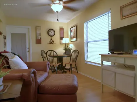 2457 Ecuadorian Way Clearwater FL 33763