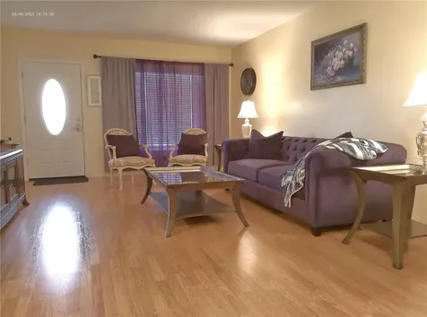 2457 Ecuadorian Way Clearwater FL 33763