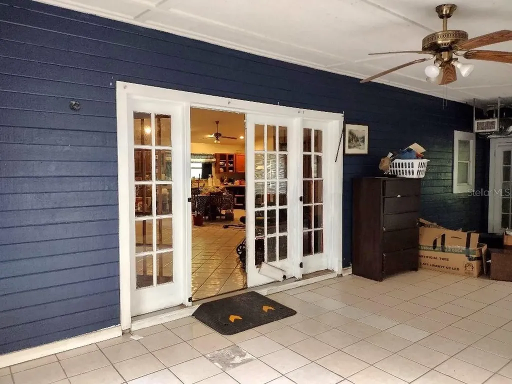 9983 W Highway 100 Bunnell FL 32110
