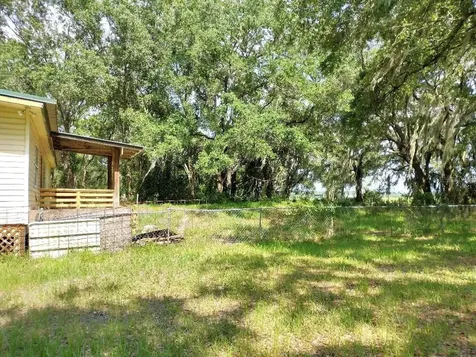 9983 W Highway 100 Bunnell FL 32110