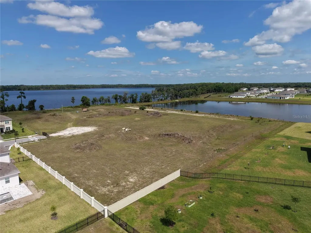 Lake Pickett Road Orlando FL 32820