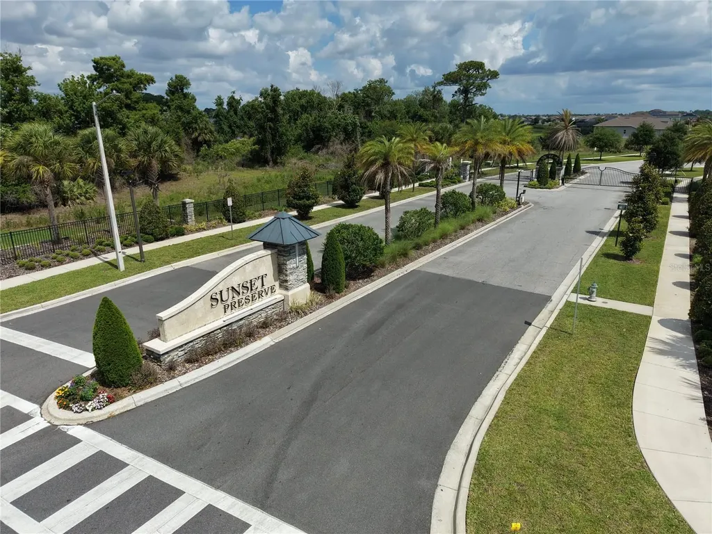 Lake Pickett Road Orlando FL 32820