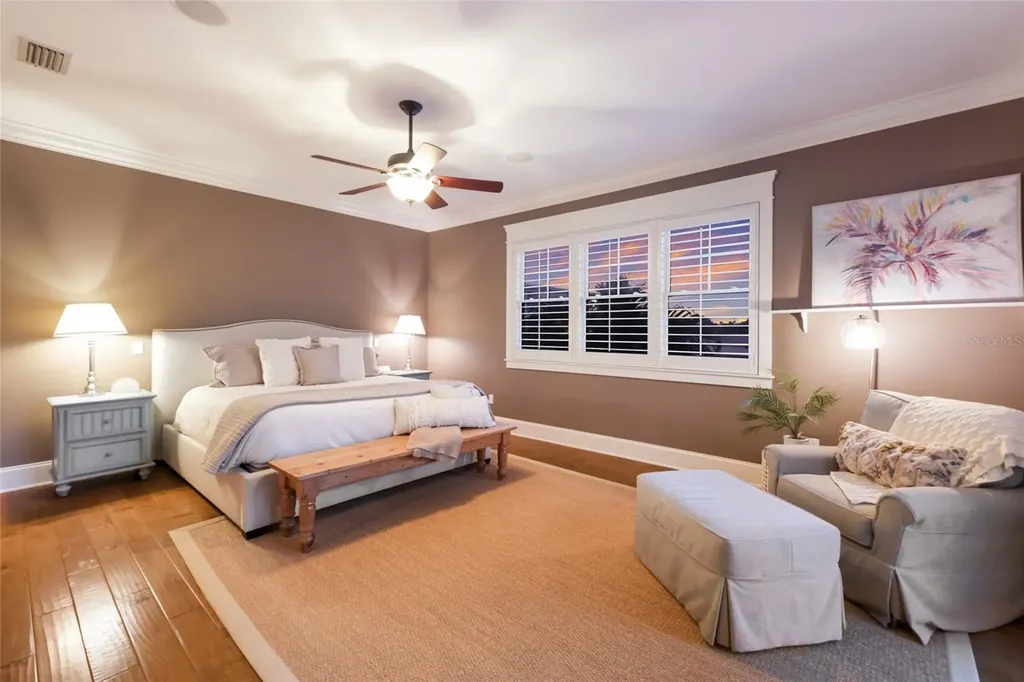 526 56th Street Holmes Beach FL 34217