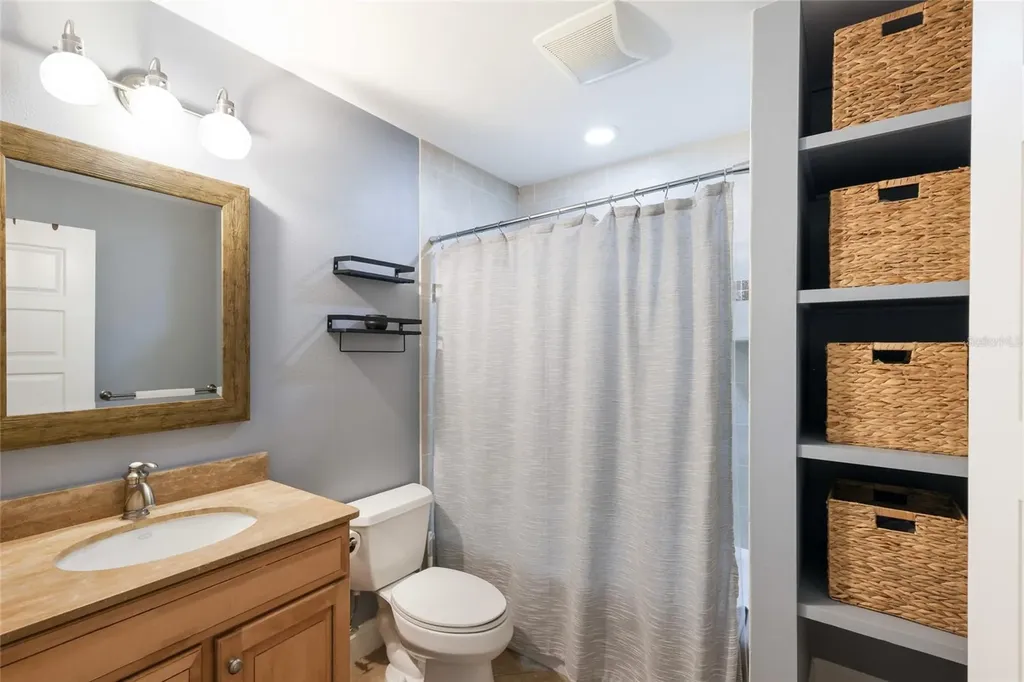 526 56th Street Holmes Beach FL 34217