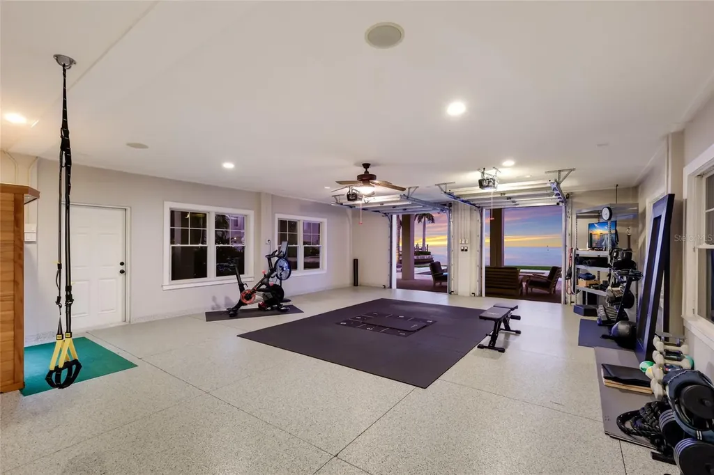 526 56th Street Holmes Beach FL 34217