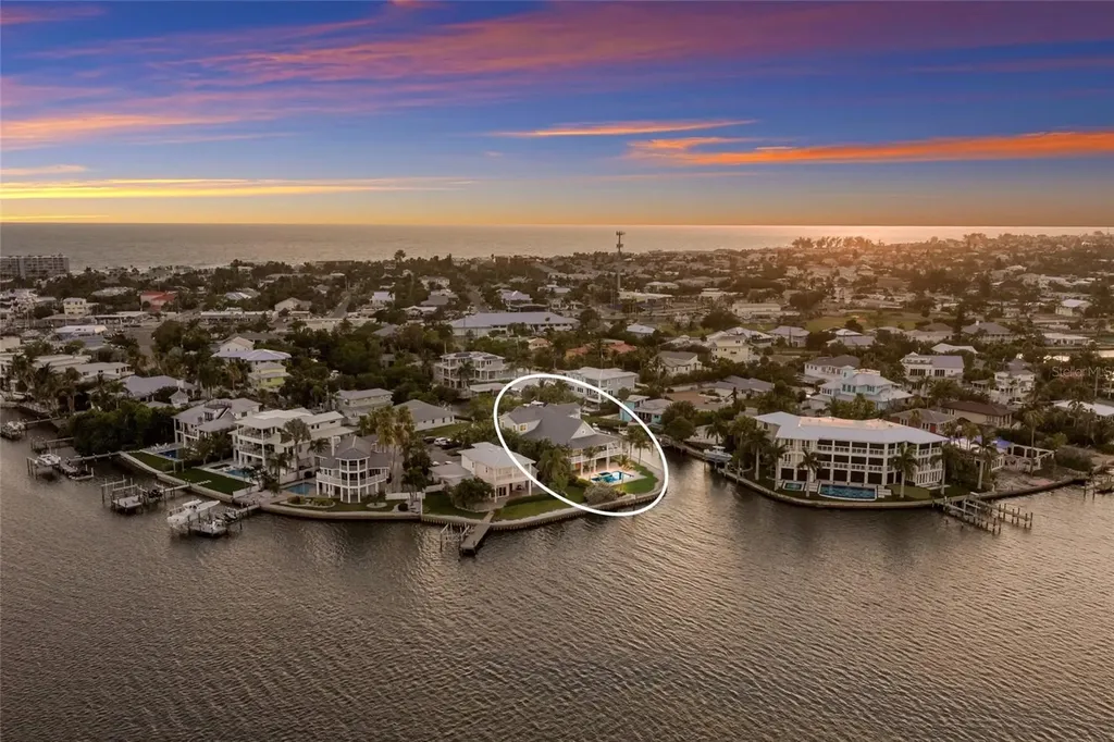 526 56th Street Holmes Beach FL 34217