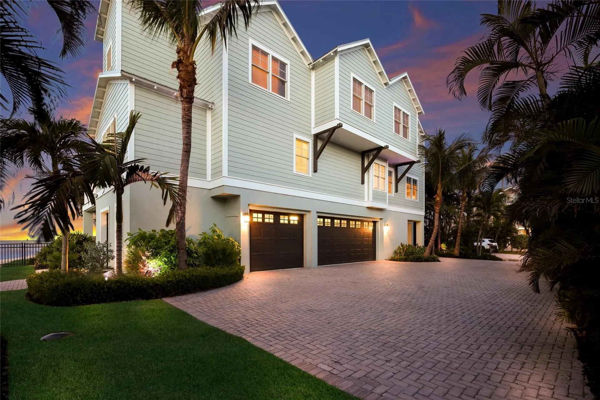 526 56th Street Holmes Beach FL 34217