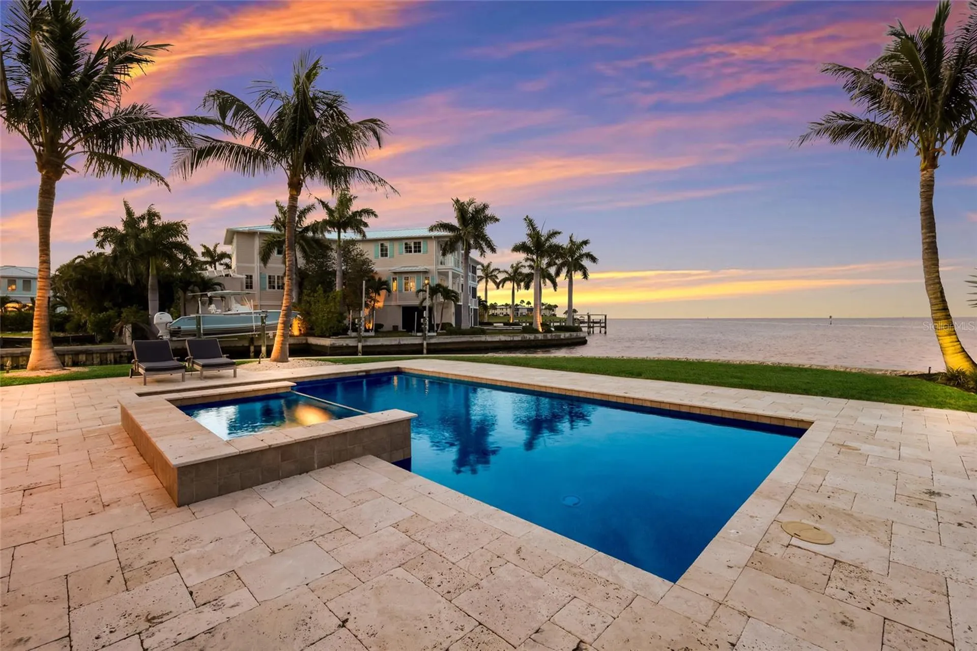 526 56th Street Holmes Beach FL 34217