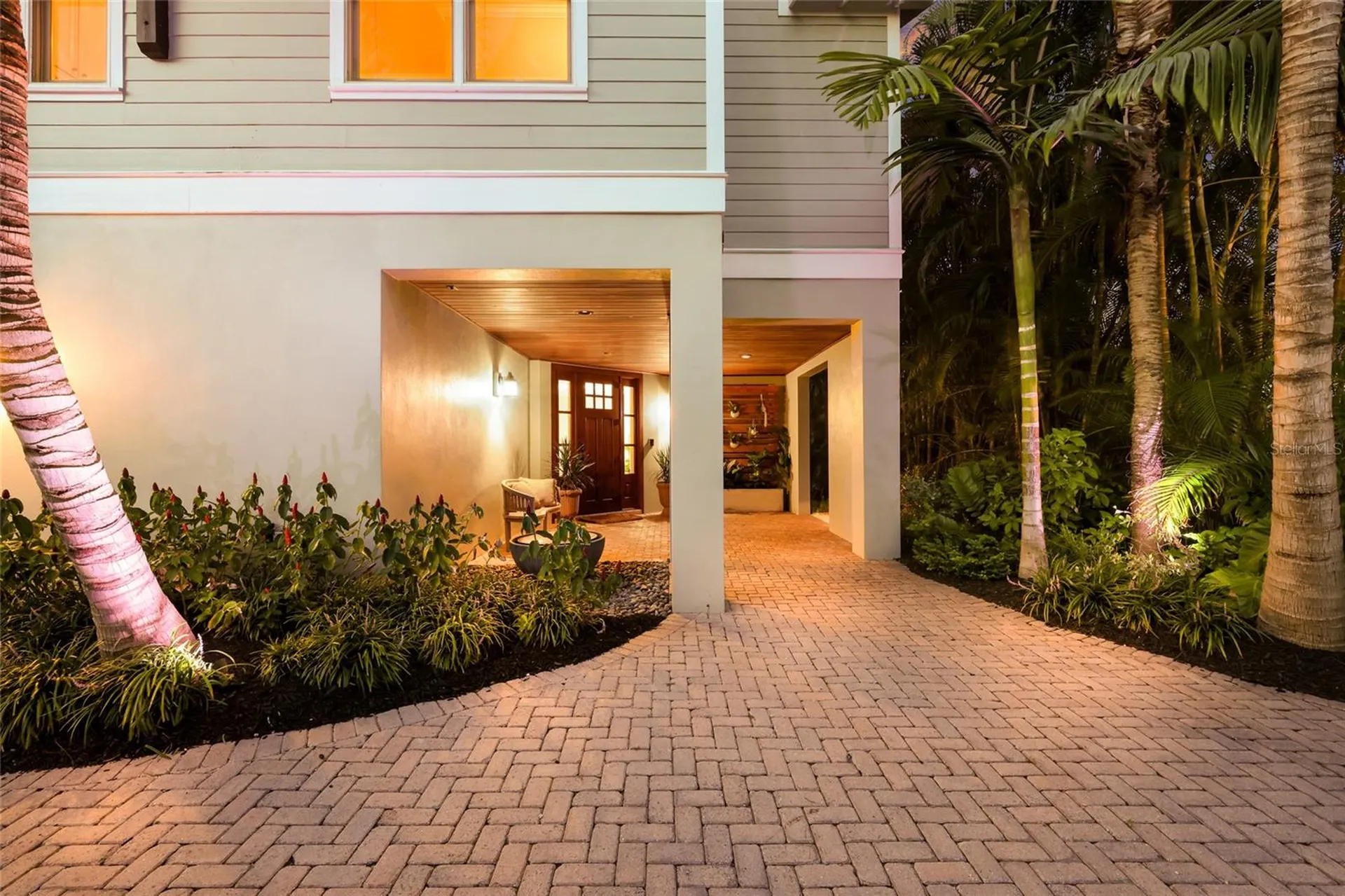 526 56th Street Holmes Beach FL 34217