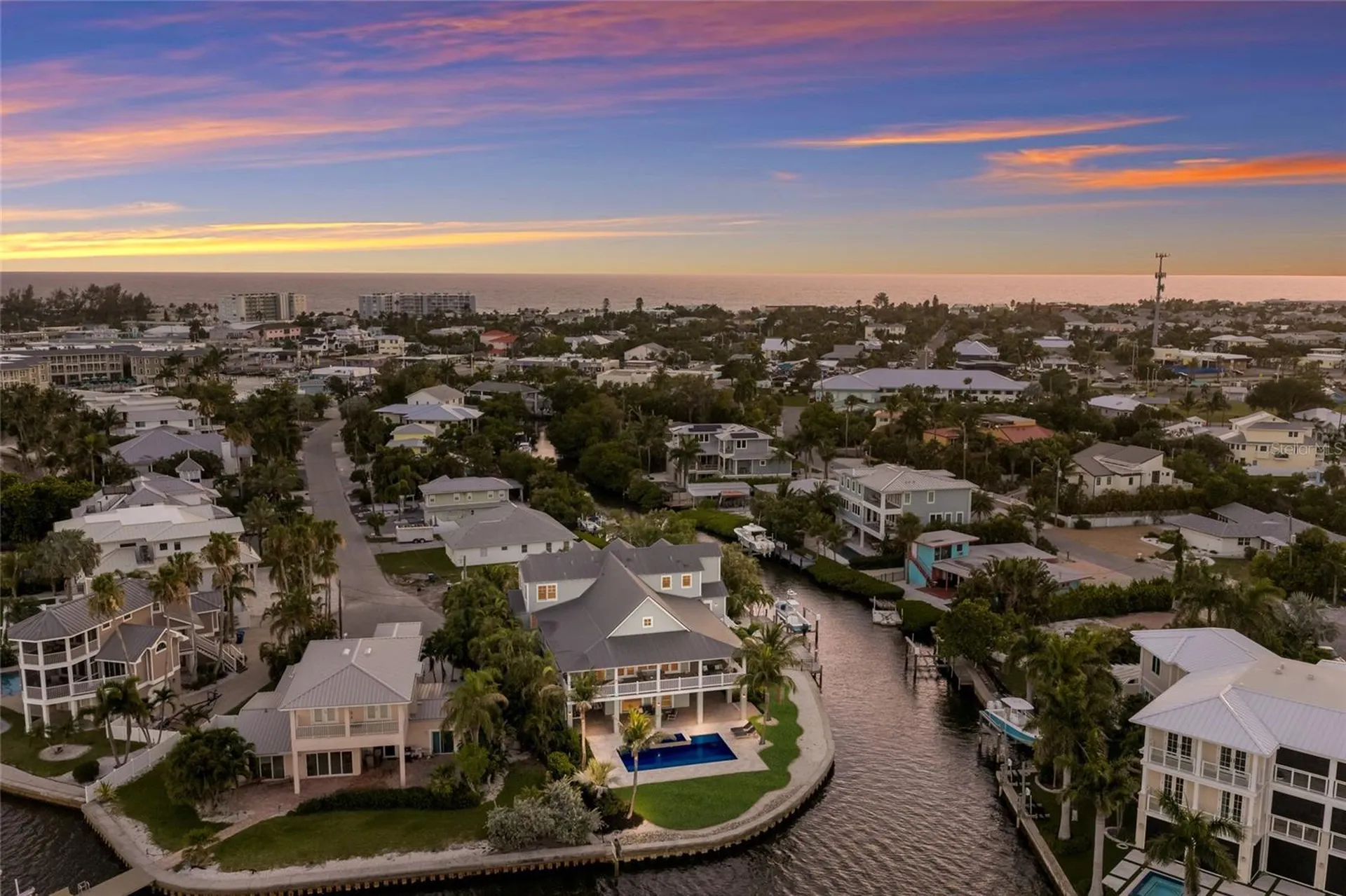 526 56th Street Holmes Beach FL 34217