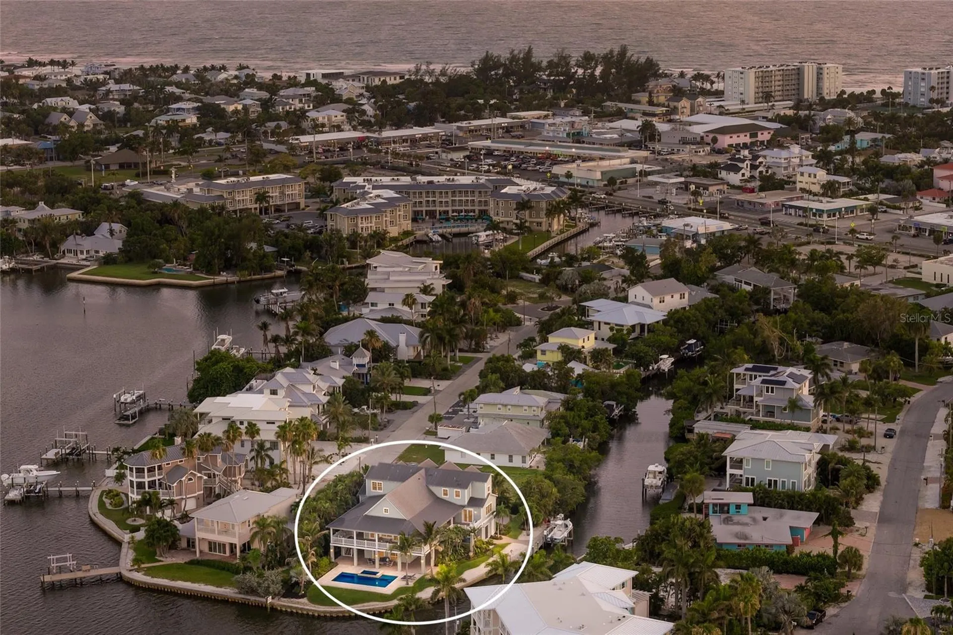 526 56th Street Holmes Beach FL 34217