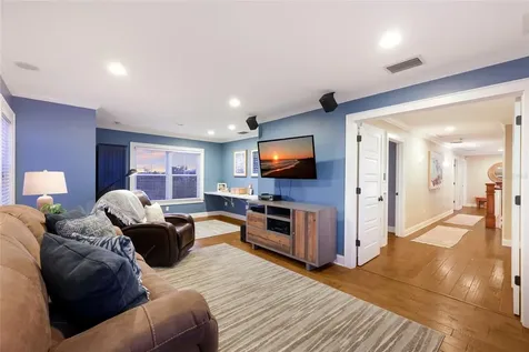 526 56th Street Holmes Beach FL 34217