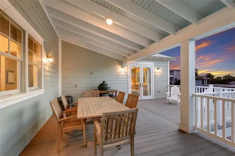 526 56th Street Holmes Beach FL 34217